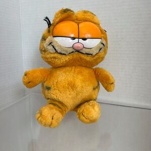 Vintage Dakin Garfield Plush Retro 80s Cartoon Core plush collectible 10”